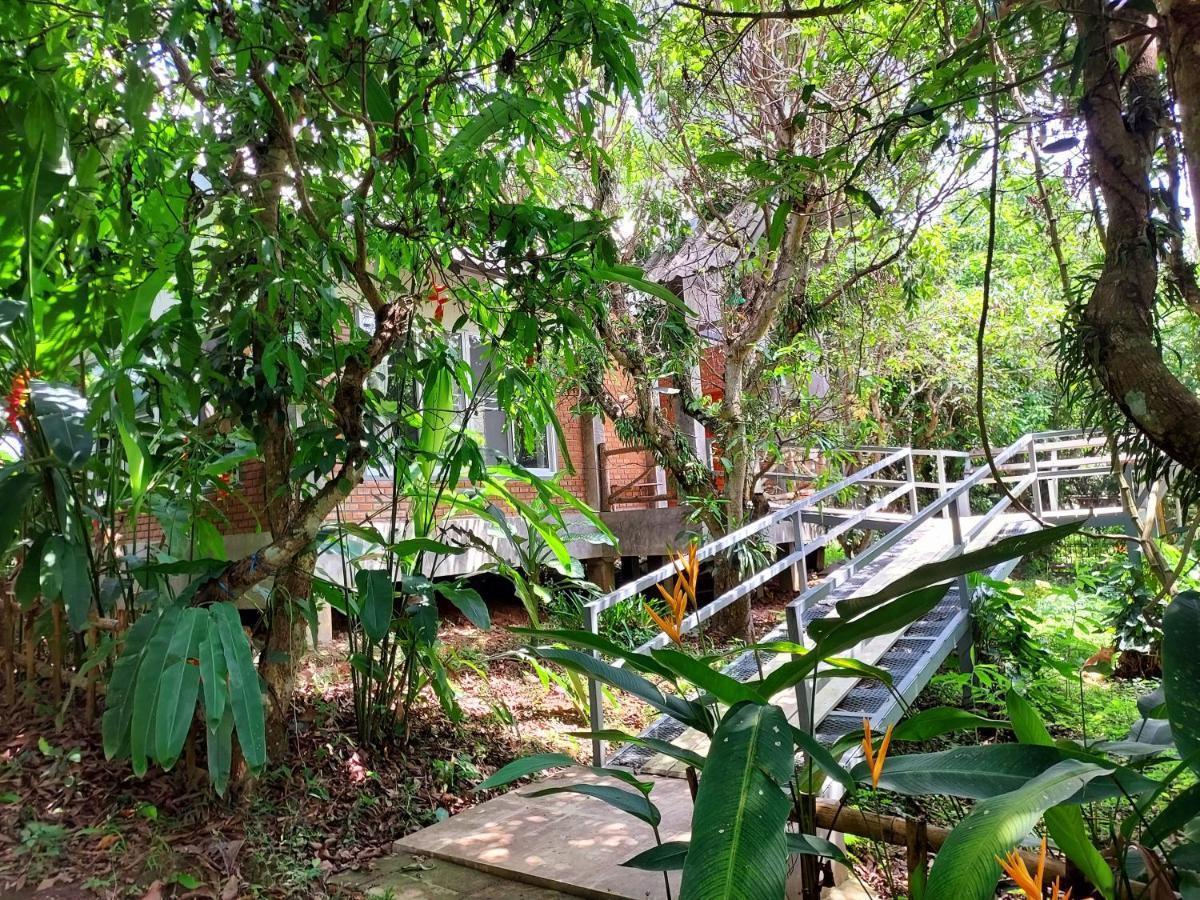 Aum Hum Homestay Fang Exterior foto