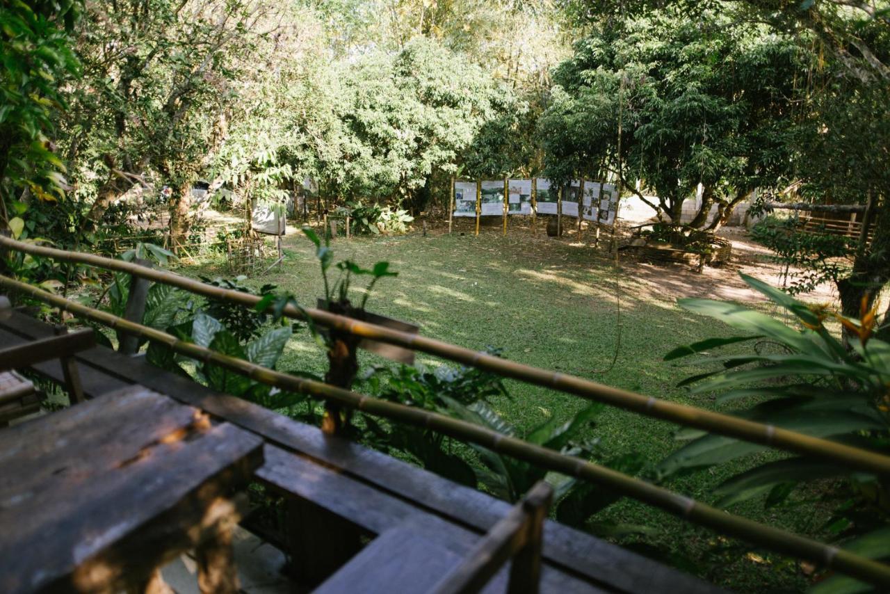 Aum Hum Homestay Fang Exterior foto