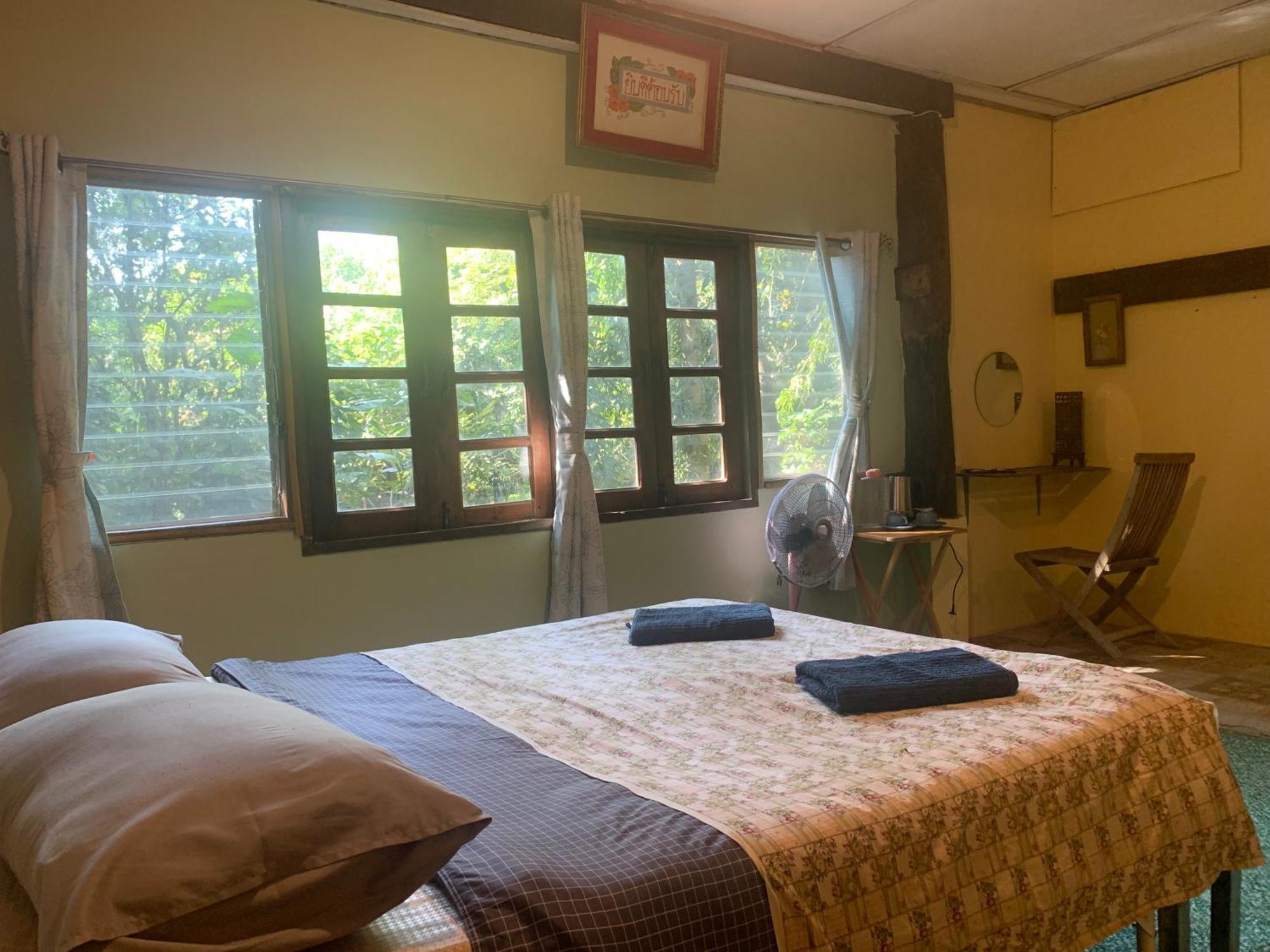 Aum Hum Homestay Fang Exterior foto